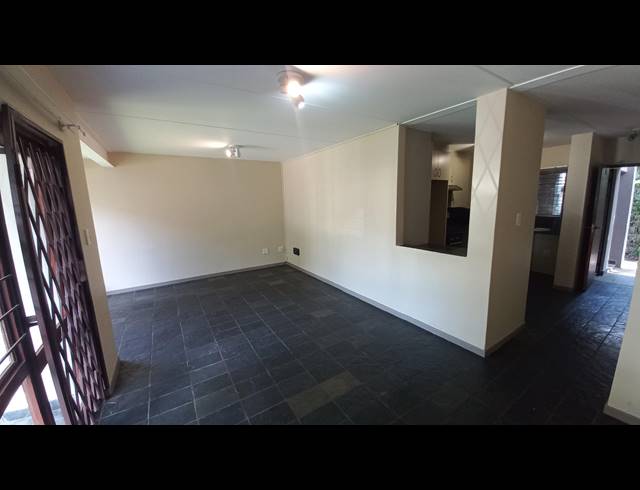 3 BEDROOM APARTMENT FOR SALE IN FERNDALE